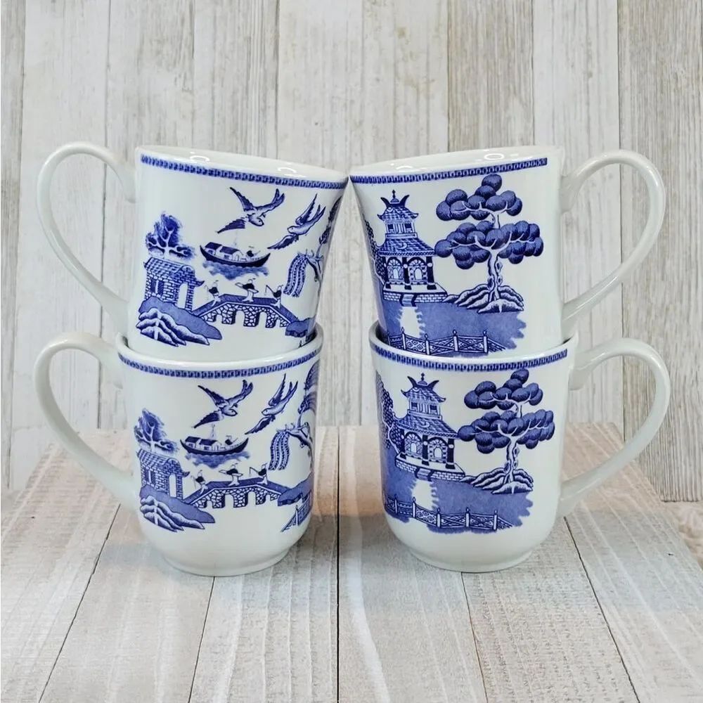 Vintage Johnson Brothers Blue Willow Earthenware 12oz Coffee Mug Set Of 4